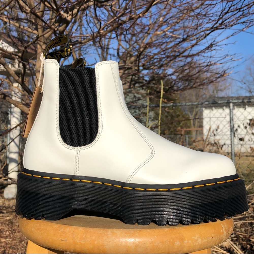 Dr. Martens 2976 Quad Platform Chelsea Boots